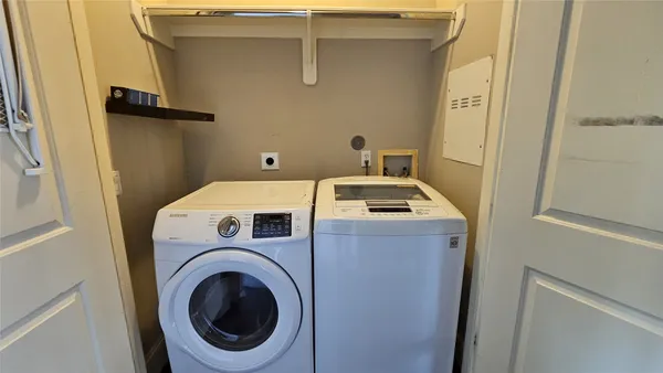 $2,900 | 902 West 23rd Street, Unit I, Houston, TX 77008