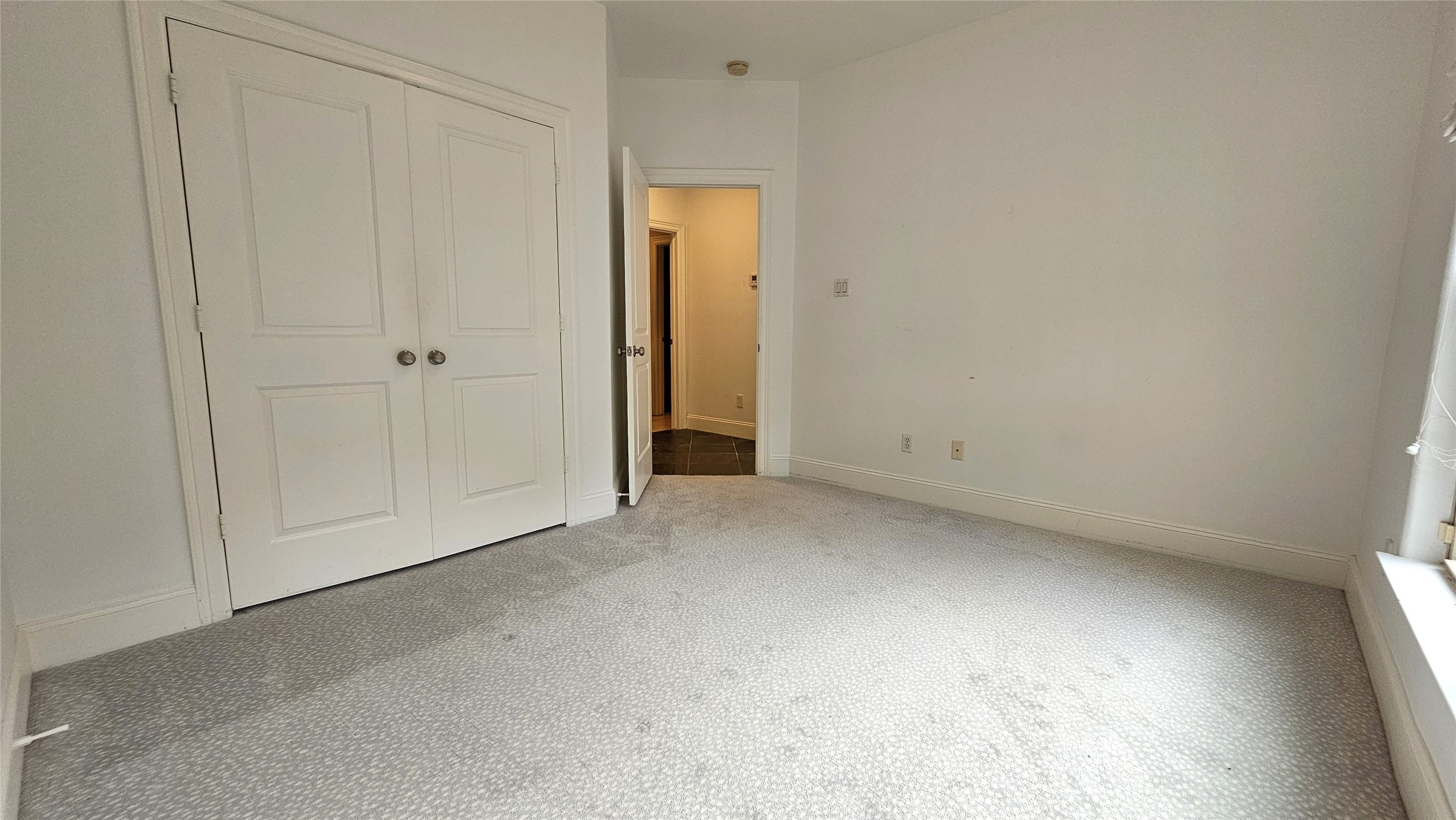 902 West 23rd Street, Unit I Houston, TX 77008 - Photo 20 of 36 a view of an empty room