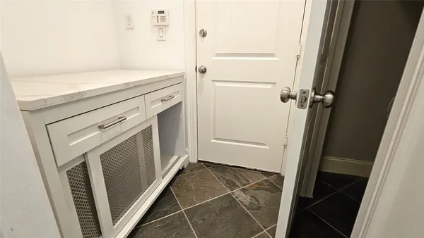 $2,900 | 902 West 23rd Street, Unit I, Houston, TX 77008