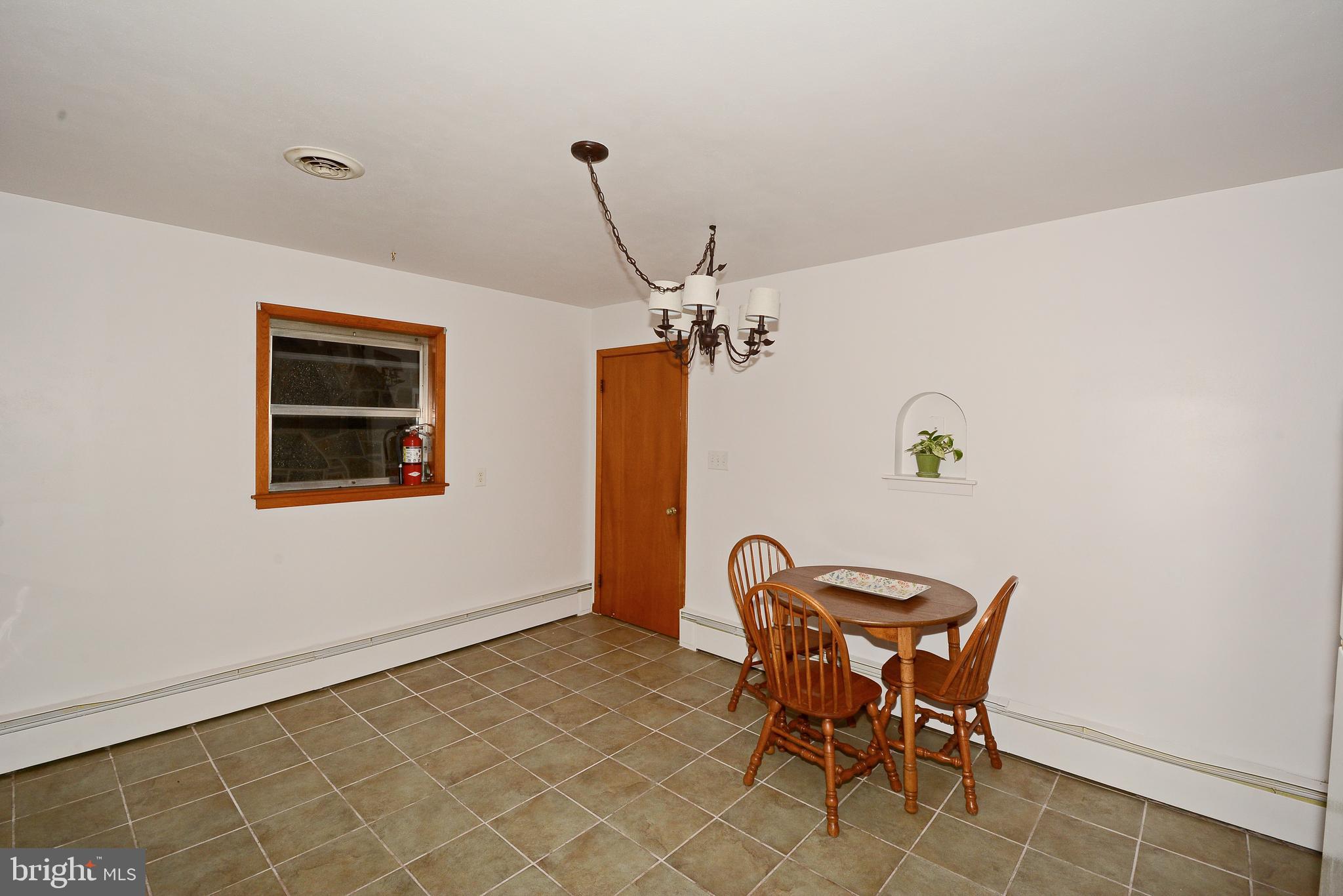 222 Pleasant Street Hanover, PA 17331 - Photo 3 of 18 Gallery Image 3