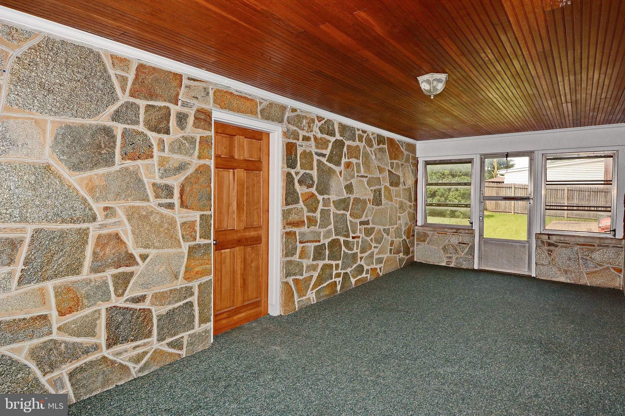 222 Pleasant Street Hanover, PA 17331 - Photo 5 of 18 Gallery Image 5
