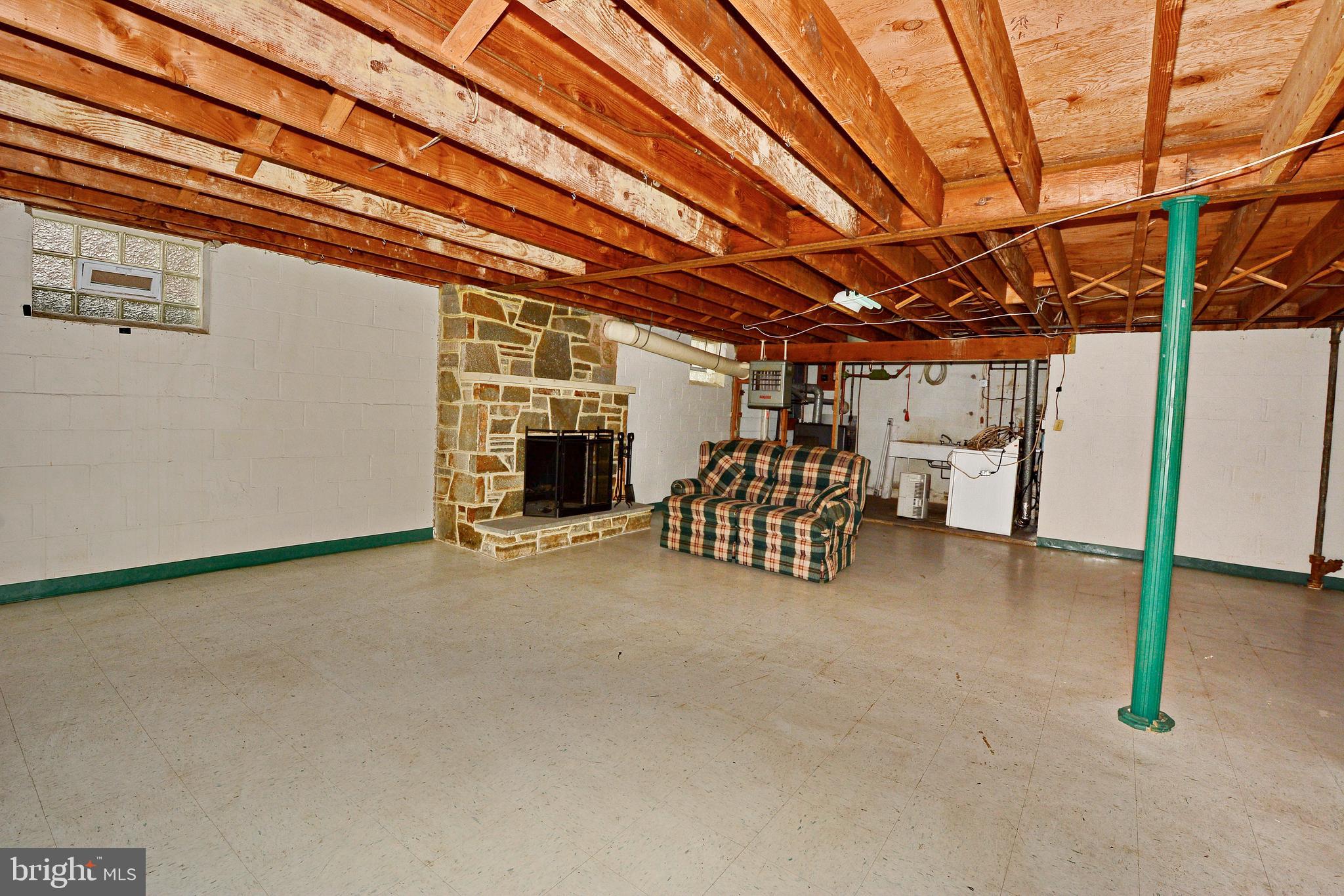 222 Pleasant Street Hanover, PA 17331 - Photo 6 of 18 Gallery Image 6