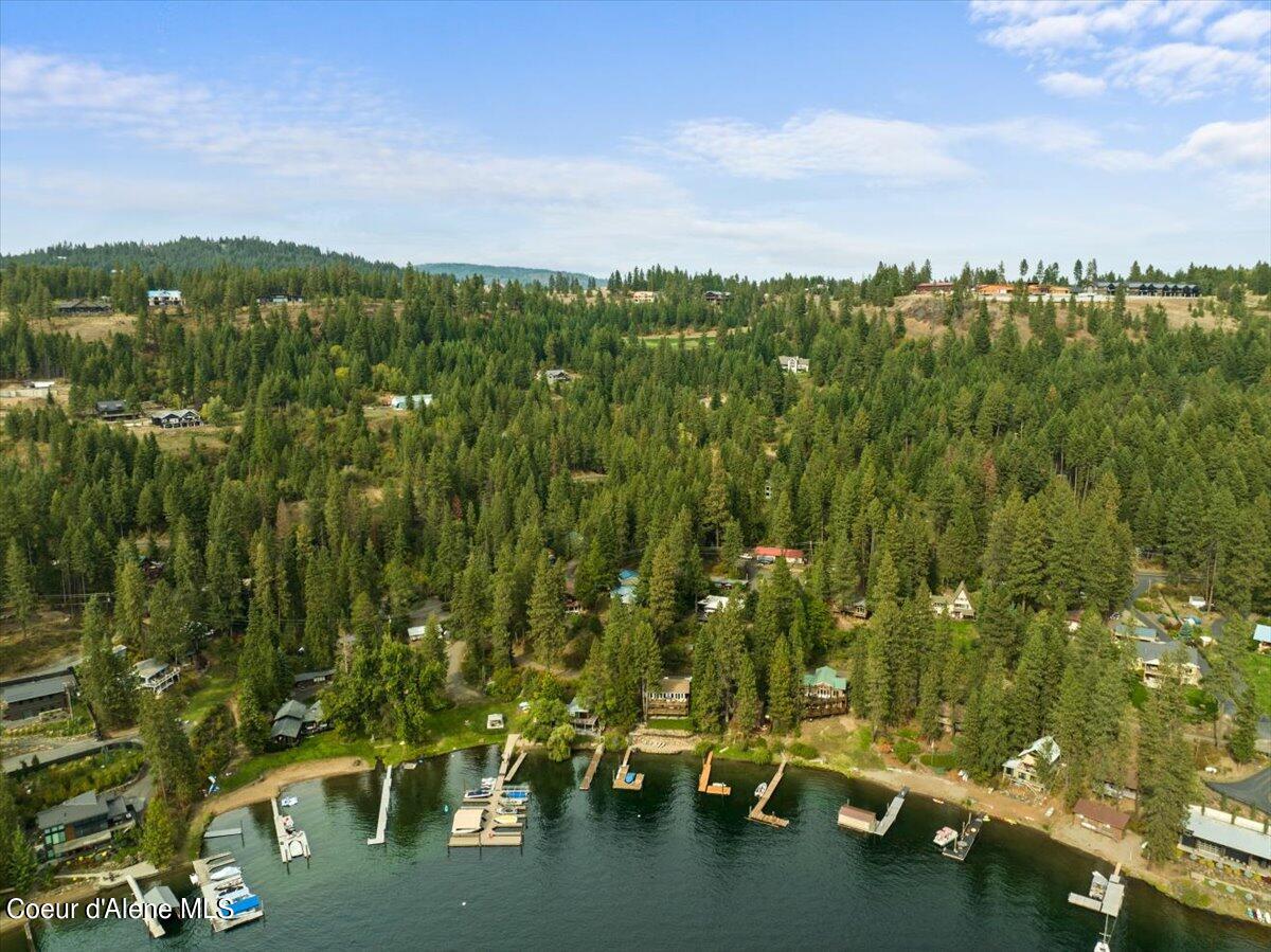 8775 West Rockford Bay Road Coeur D'Alene, ID 83814 - Photo 13 of 23 13-redhogmedia