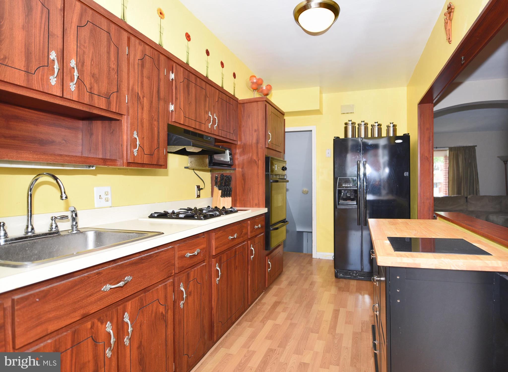 7860 Charlesmont Road Baltimore, MD 21222 - Photo 12 of 29 Kitchen
