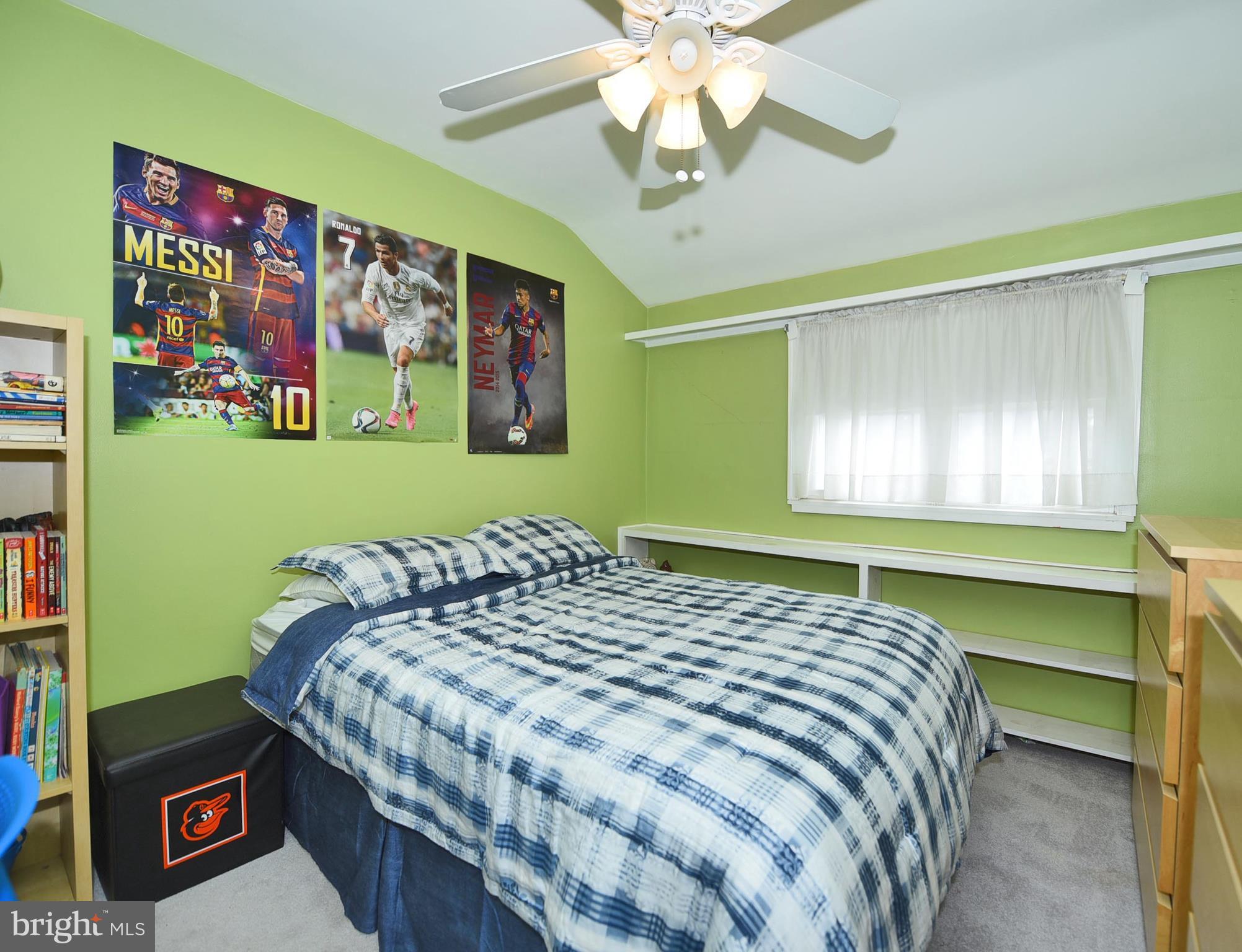 7860 Charlesmont Road Baltimore, MD 21222 - Photo 17 of 29 Bedroom