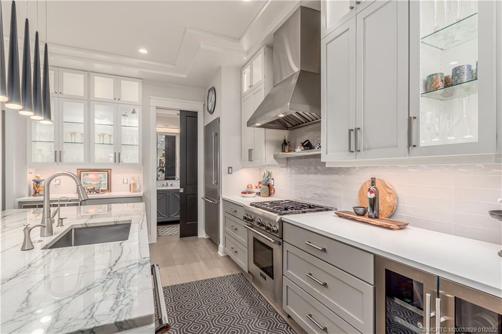 419 Southwest Akron Avenue Stuart, FL 34994 - Photo 19 of 52