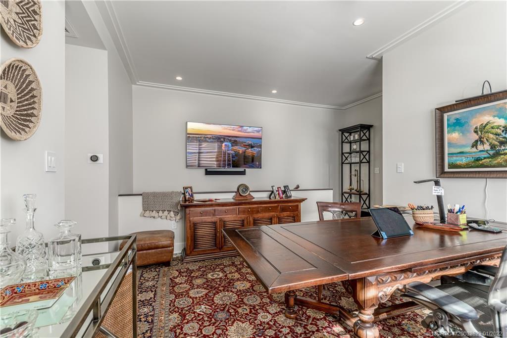 419 Southwest Akron Avenue Stuart, FL 34994 - Photo 27 of 52