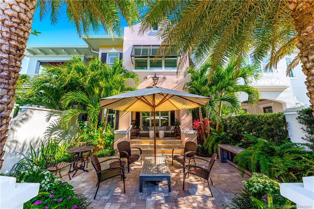 419 Southwest Akron Avenue Stuart, FL 34994 - Photo 3 of 52