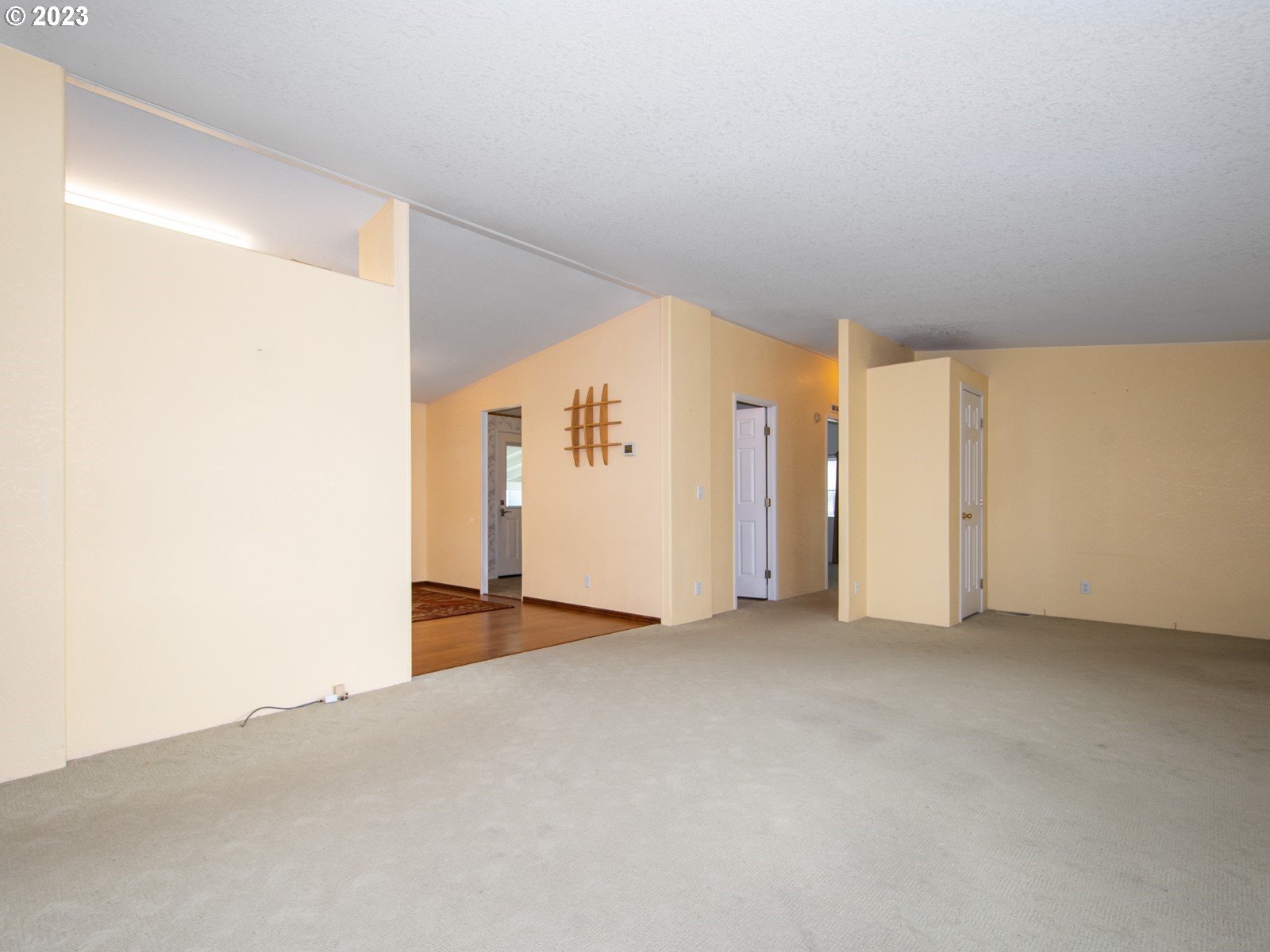 369 Gun Club Road, Unit 39 Woodland, WA 98674 - Photo 12 of 32 Living Room/Dining Room
