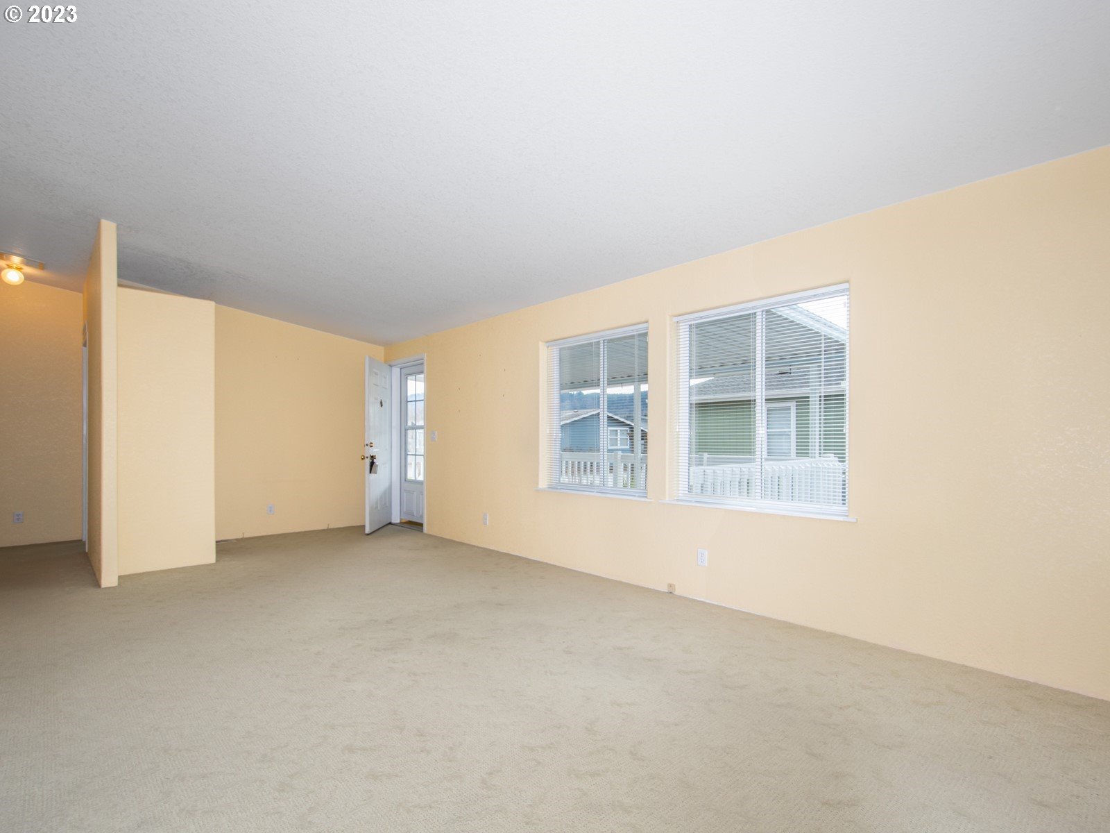 369 Gun Club Road, Unit 39 Woodland, WA 98674 - Photo 9 of 32 Living Room/Dining Room