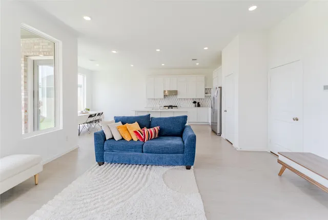 $2,450 | 6731 Iron Clover Drive, Katy, TX 77493