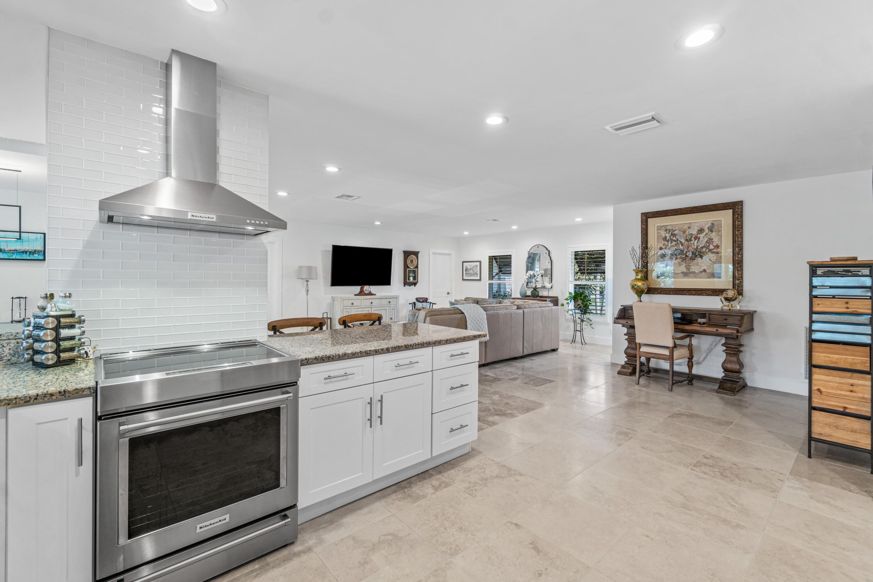 1247 Mulberry Way Boca Raton, FL 33486 - Photo 9 of 40 untitled-9