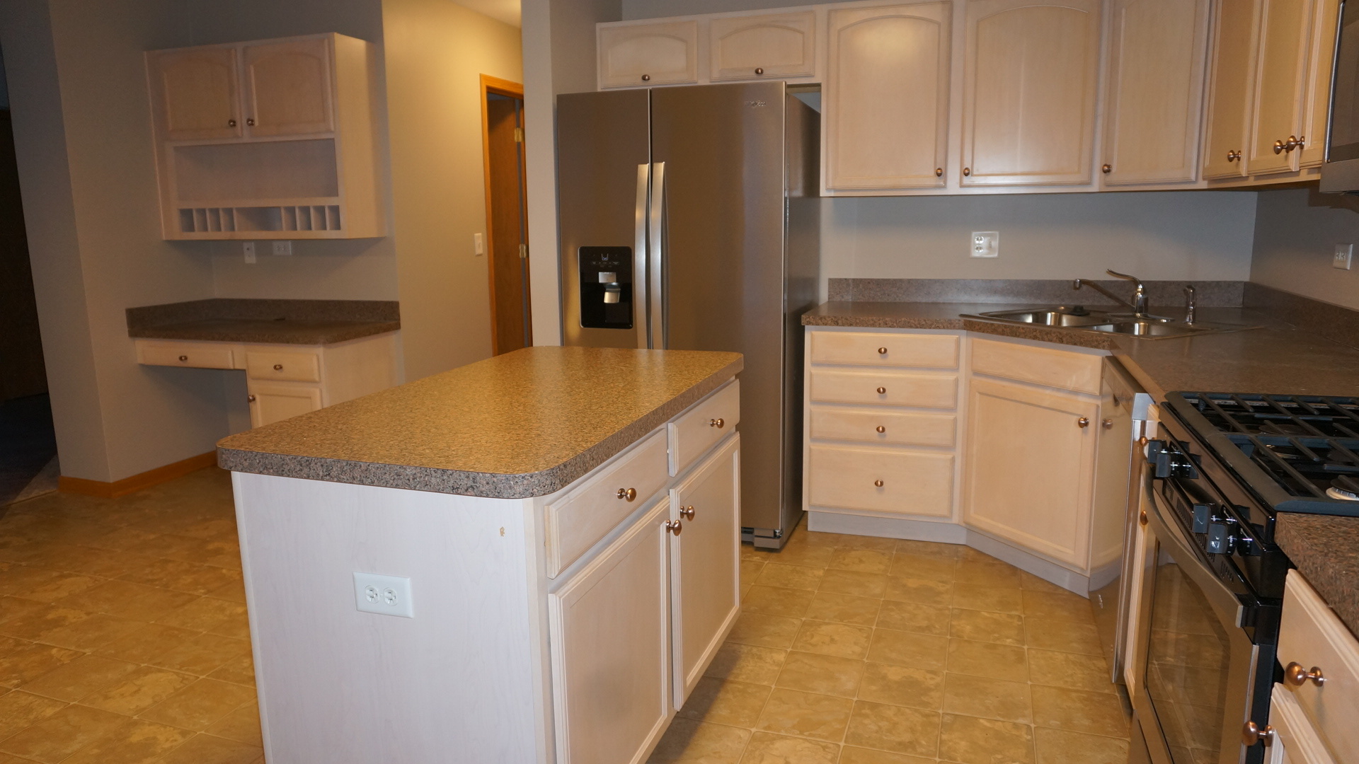 9575 Rainsford Drive, Unit 1 Huntley, IL 60142 - Photo 9 of 26