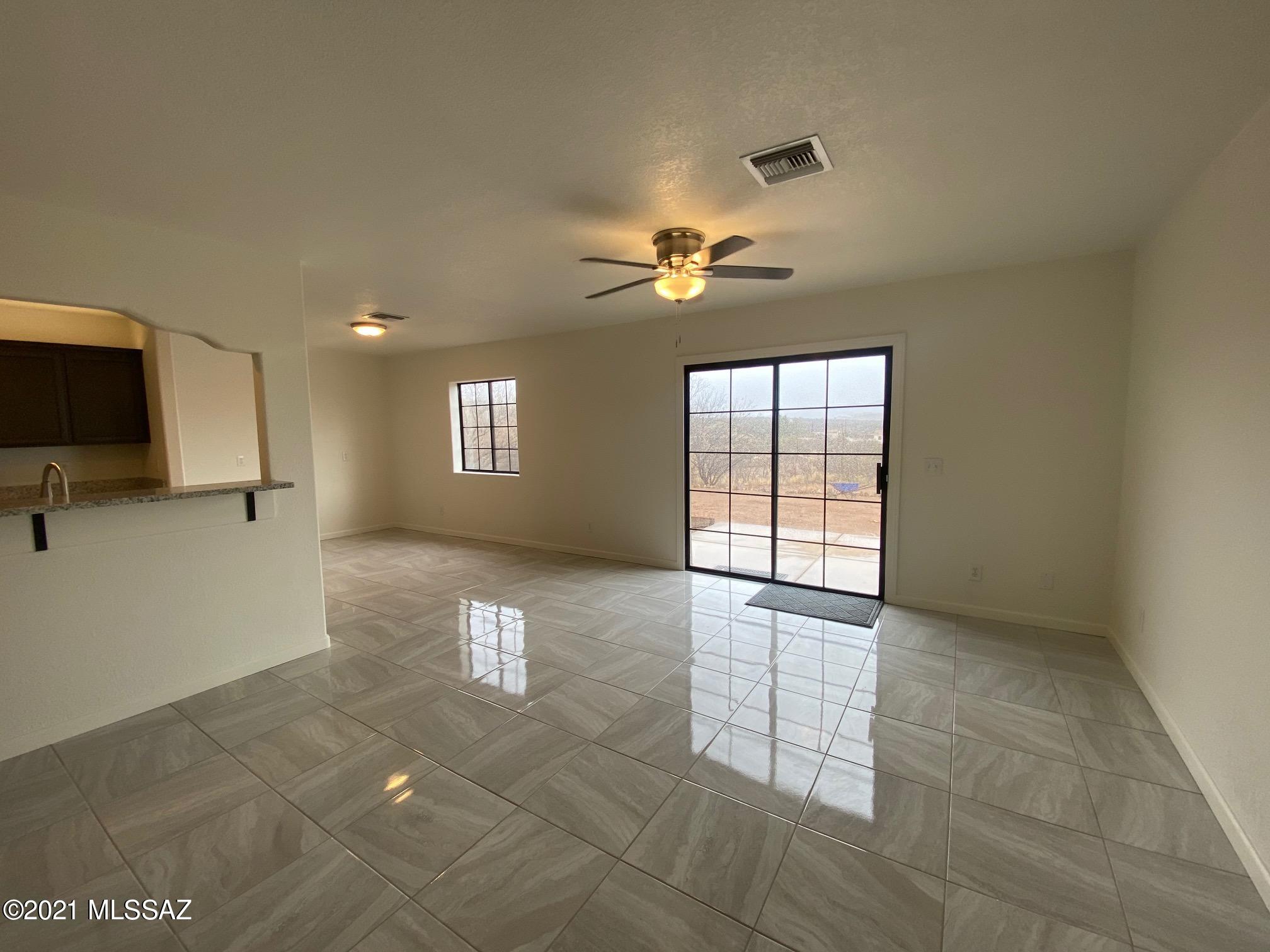 11 Kent Avenue Rio Rico, AZ 85648 - Photo 13 of 27