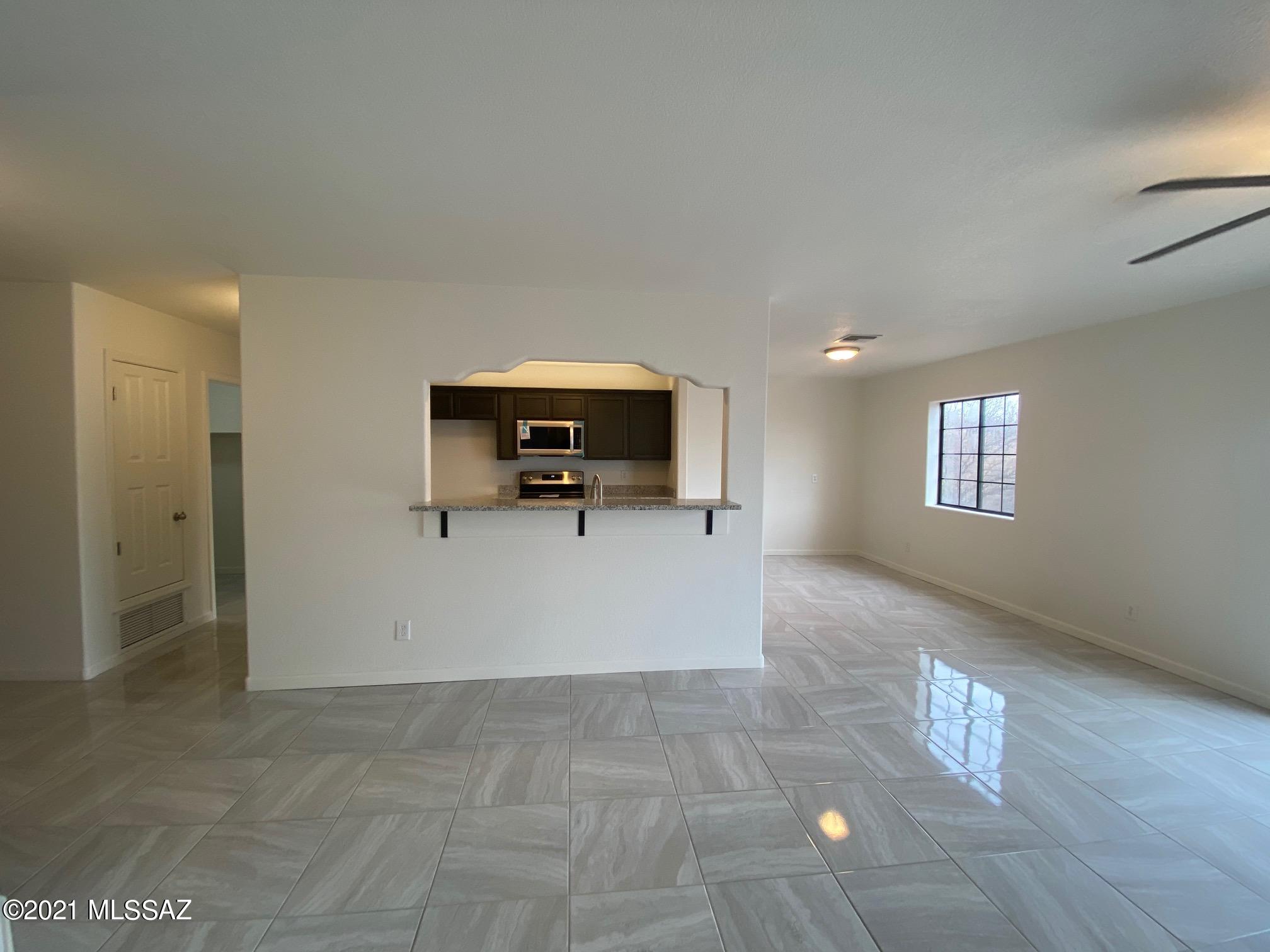 11 Kent Avenue Rio Rico, AZ 85648 - Photo 15 of 27