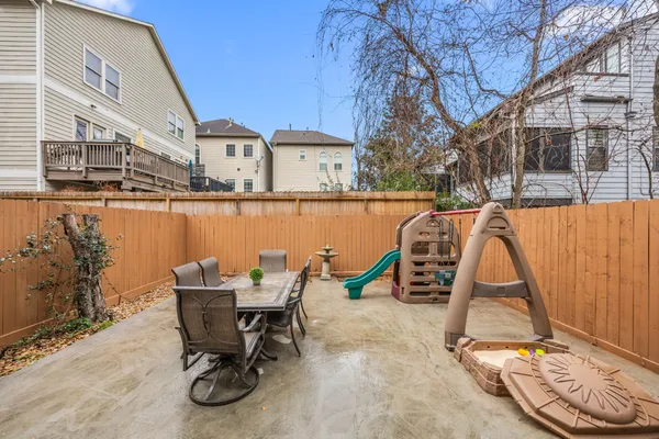 $3,500 | 510 Jackson Hill Street, Houston, TX 77007