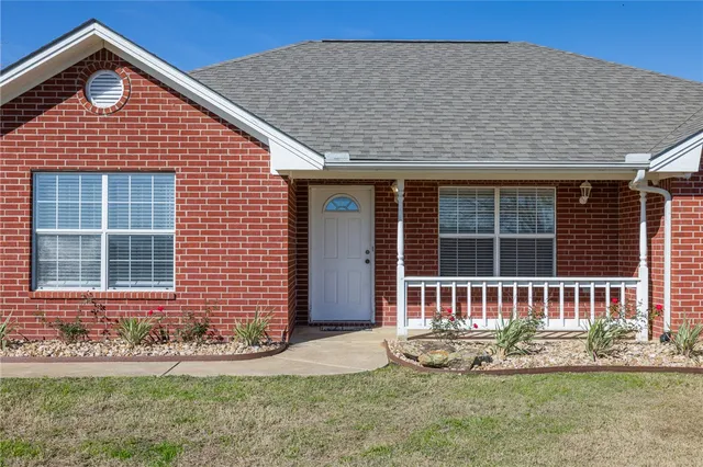 $499,900 | 8853 Farm To Market Road 974, Bryan, TX 77808