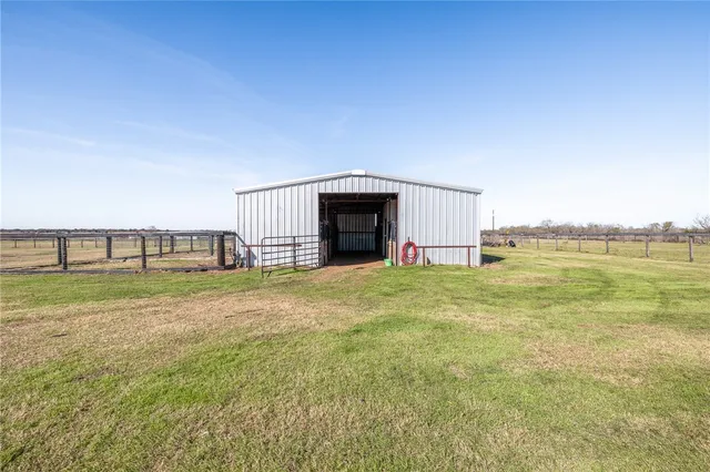$499,900 | 8853 Farm To Market Road 974, Bryan, TX 77808