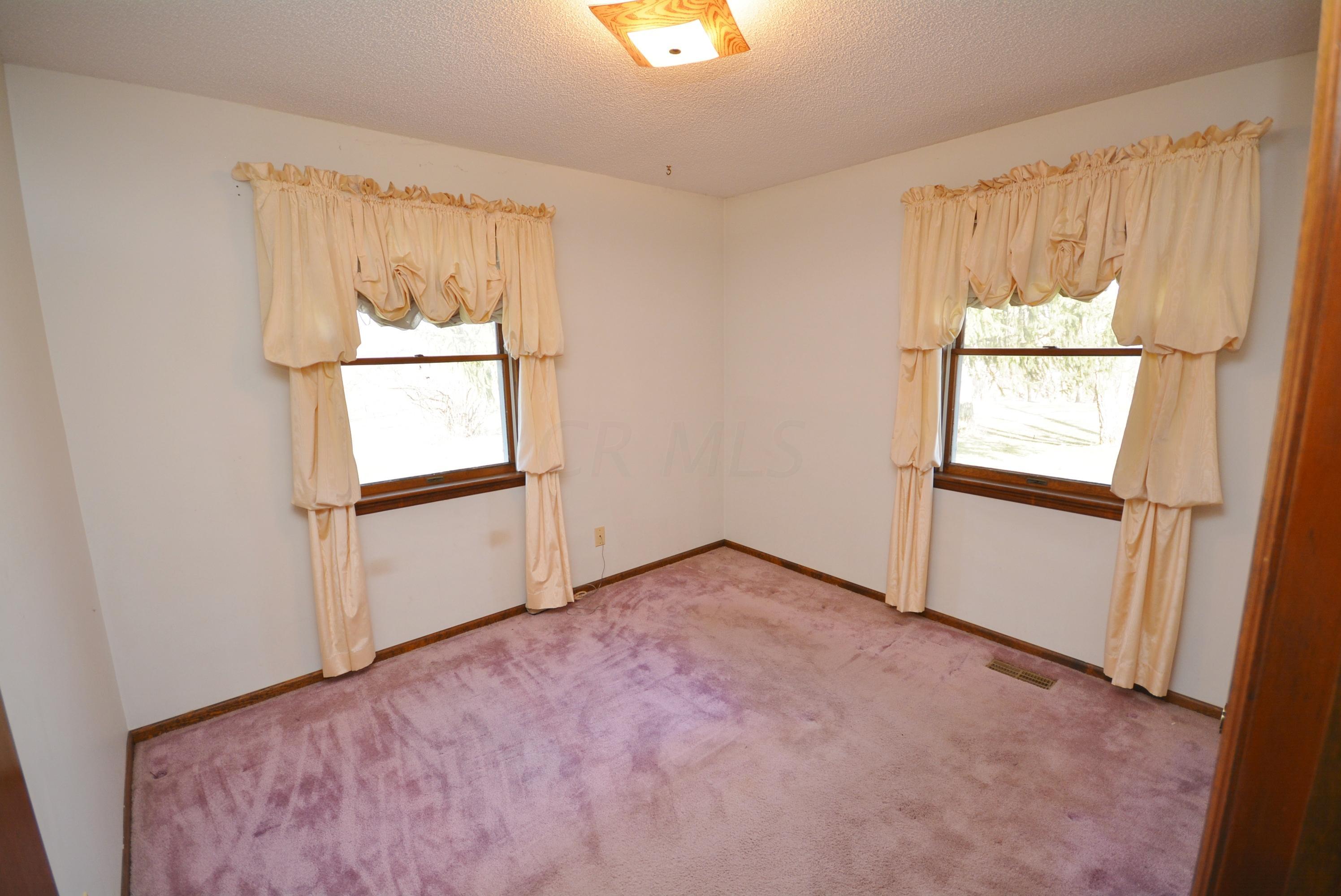 11367 Morse Road Southwest Pataskala, OH 43062 - Photo 18 of 34