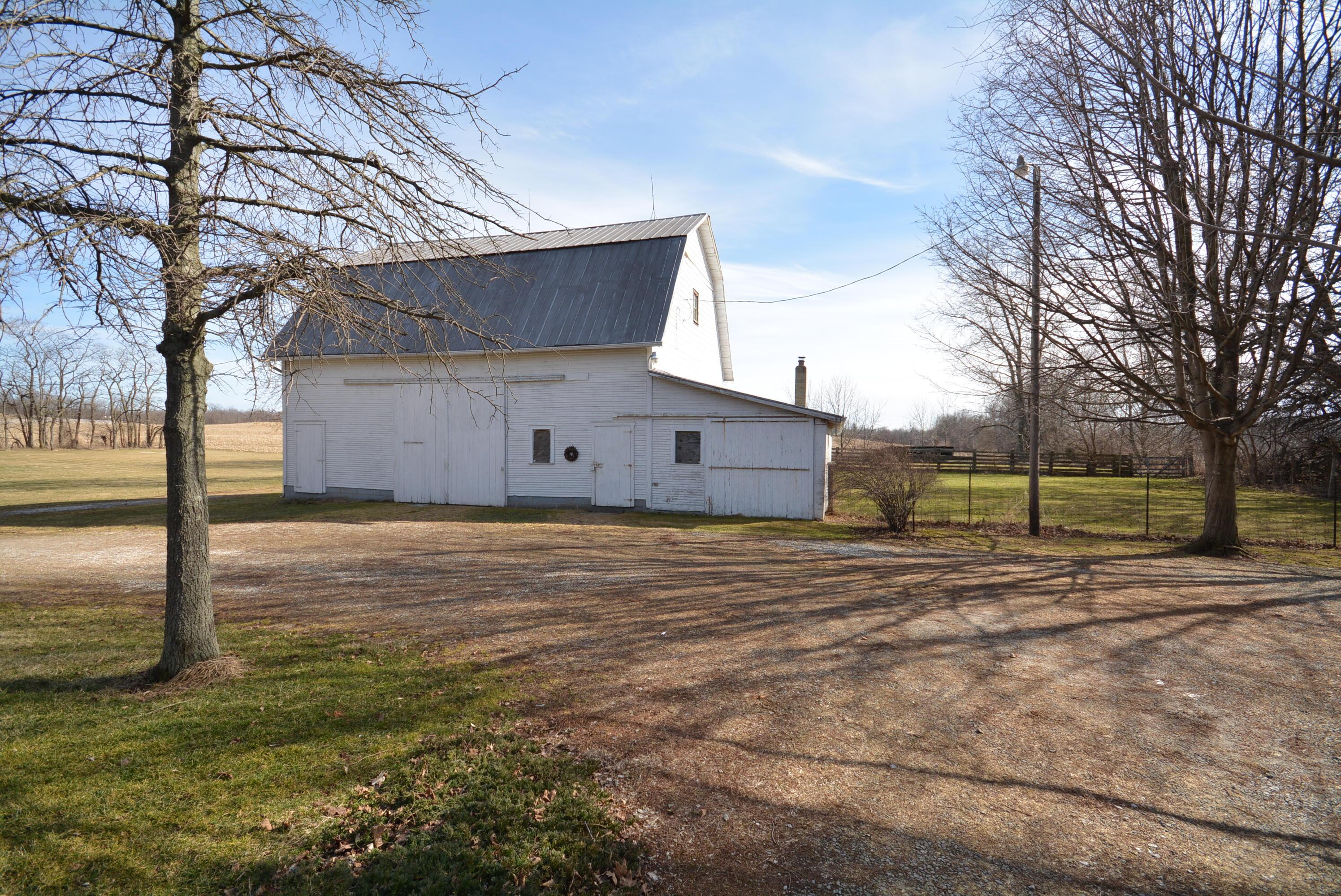 11367 Morse Road Southwest Pataskala, OH 43062 - Photo 4 of 34
