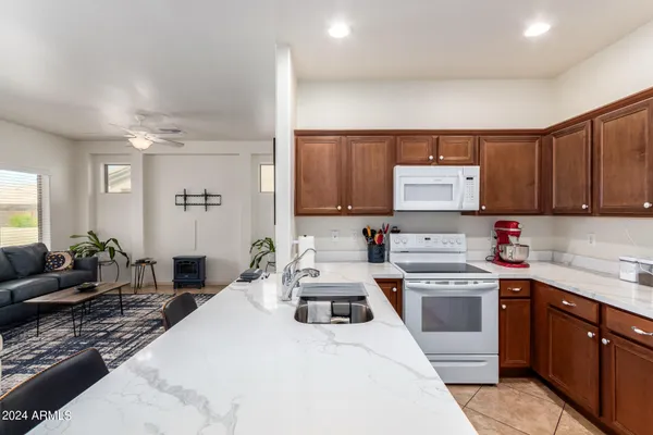 $250,000 | 1560 East Melrose Drive, Casa Grande, AZ 85122