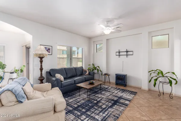 $250,000 | 1560 East Melrose Drive, Casa Grande, AZ 85122