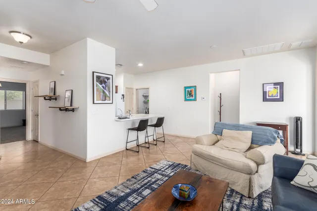 $250,000 | 1560 East Melrose Drive, Casa Grande, AZ 85122