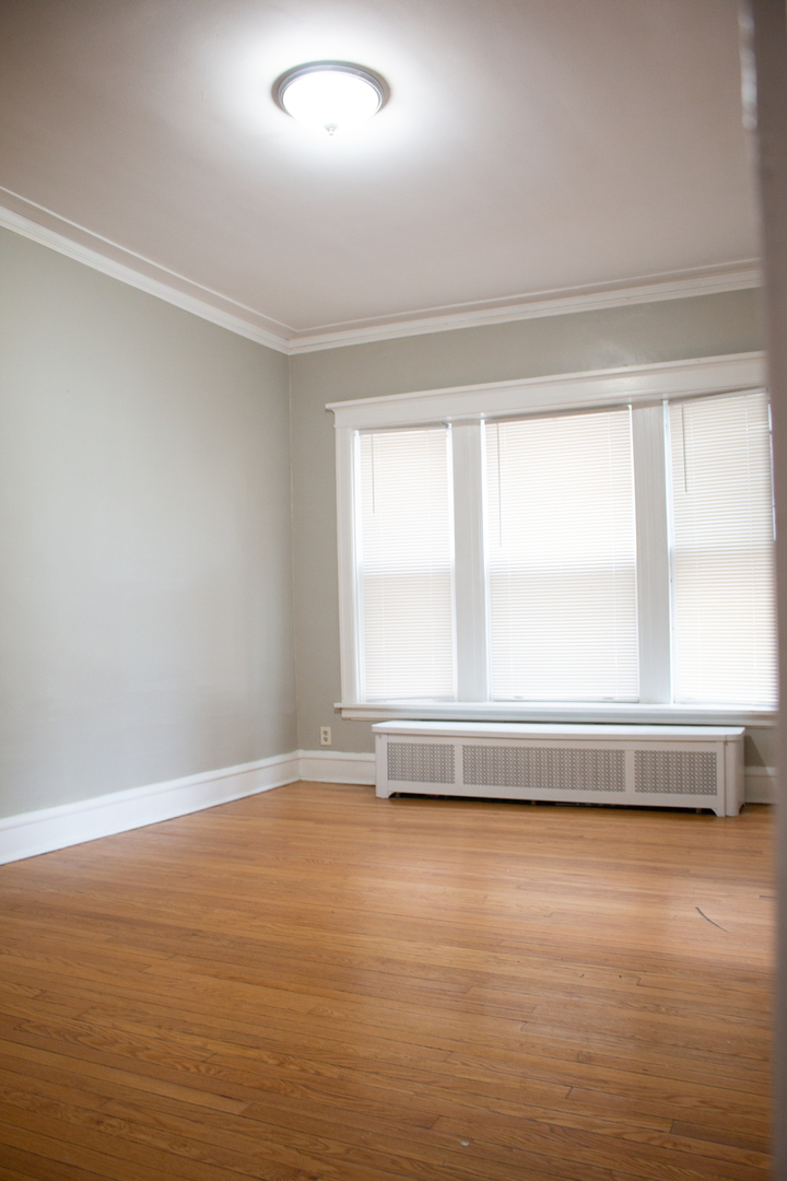 7027 North Ridge Boulevard, Unit 1 Chicago, IL 60645 - Photo 12 of 25