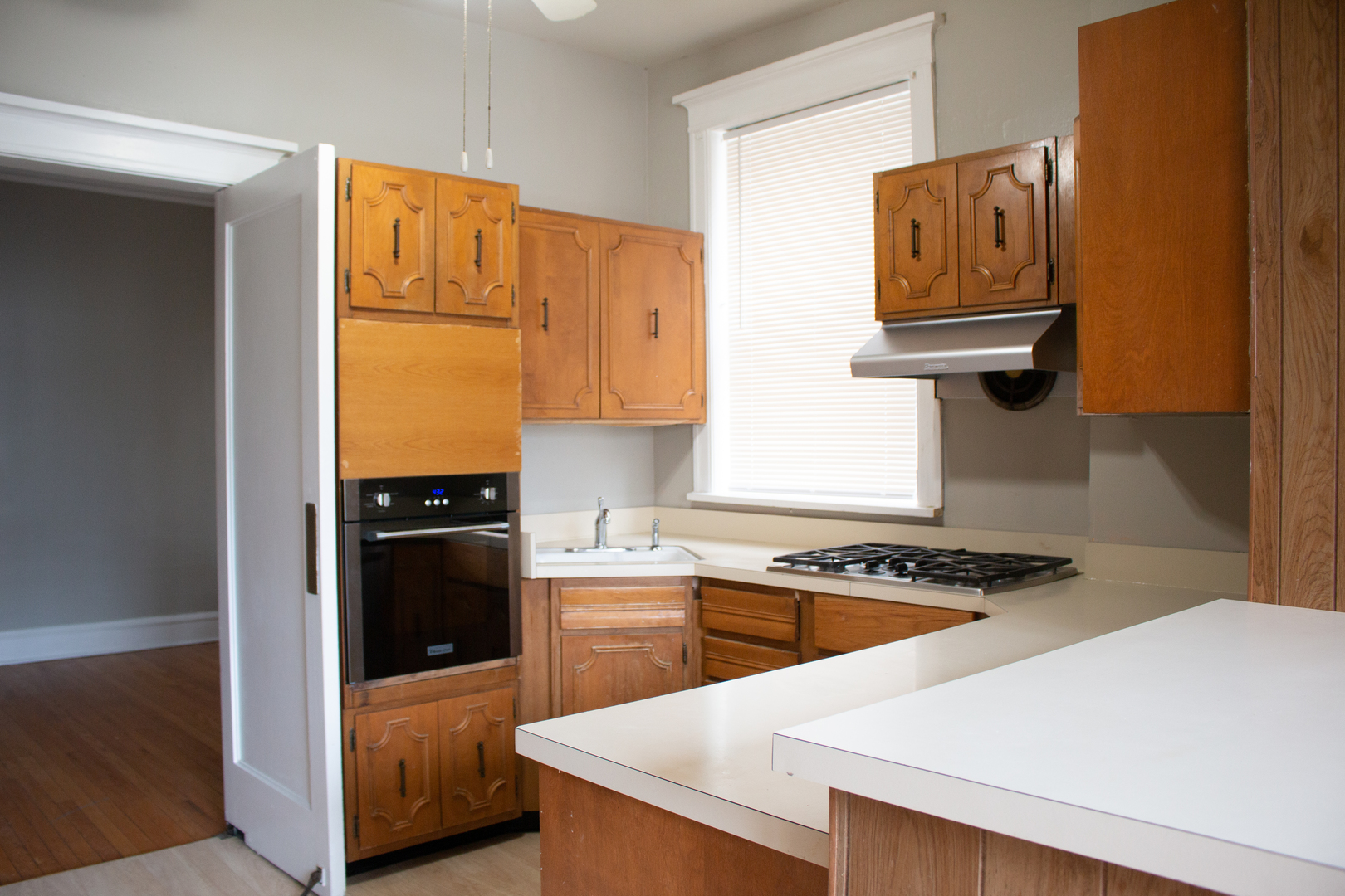 7027 North Ridge Boulevard, Unit 1 Chicago, IL 60645 - Photo 20 of 25