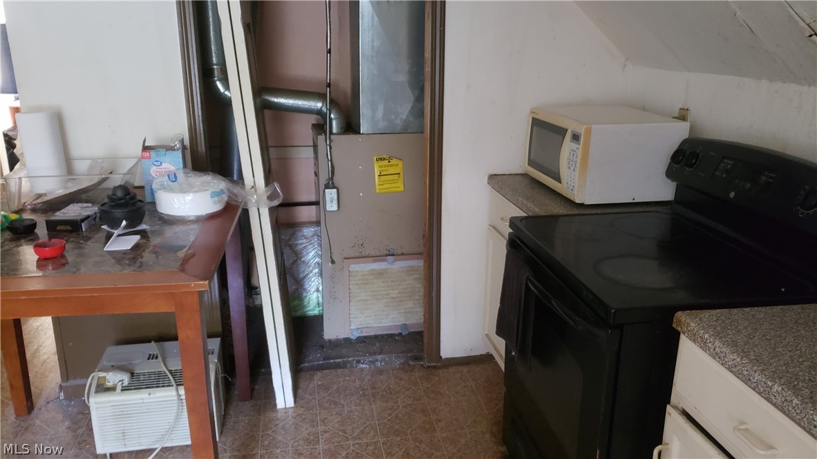 885 Stevenson Road Cleveland, OH 44110 - Photo 28 of 35