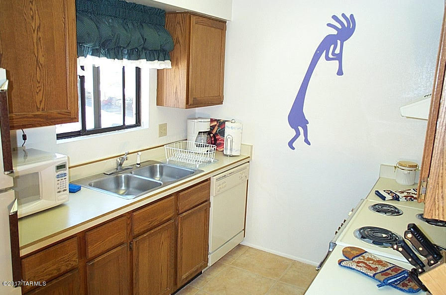 5500 North Valley View Road, Unit 208 Tucson, AZ 85718 - Photo 8 of 12
