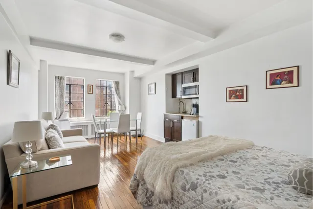 $299,000 | 45 Tudor City Place, Unit 1019 | Midtown East