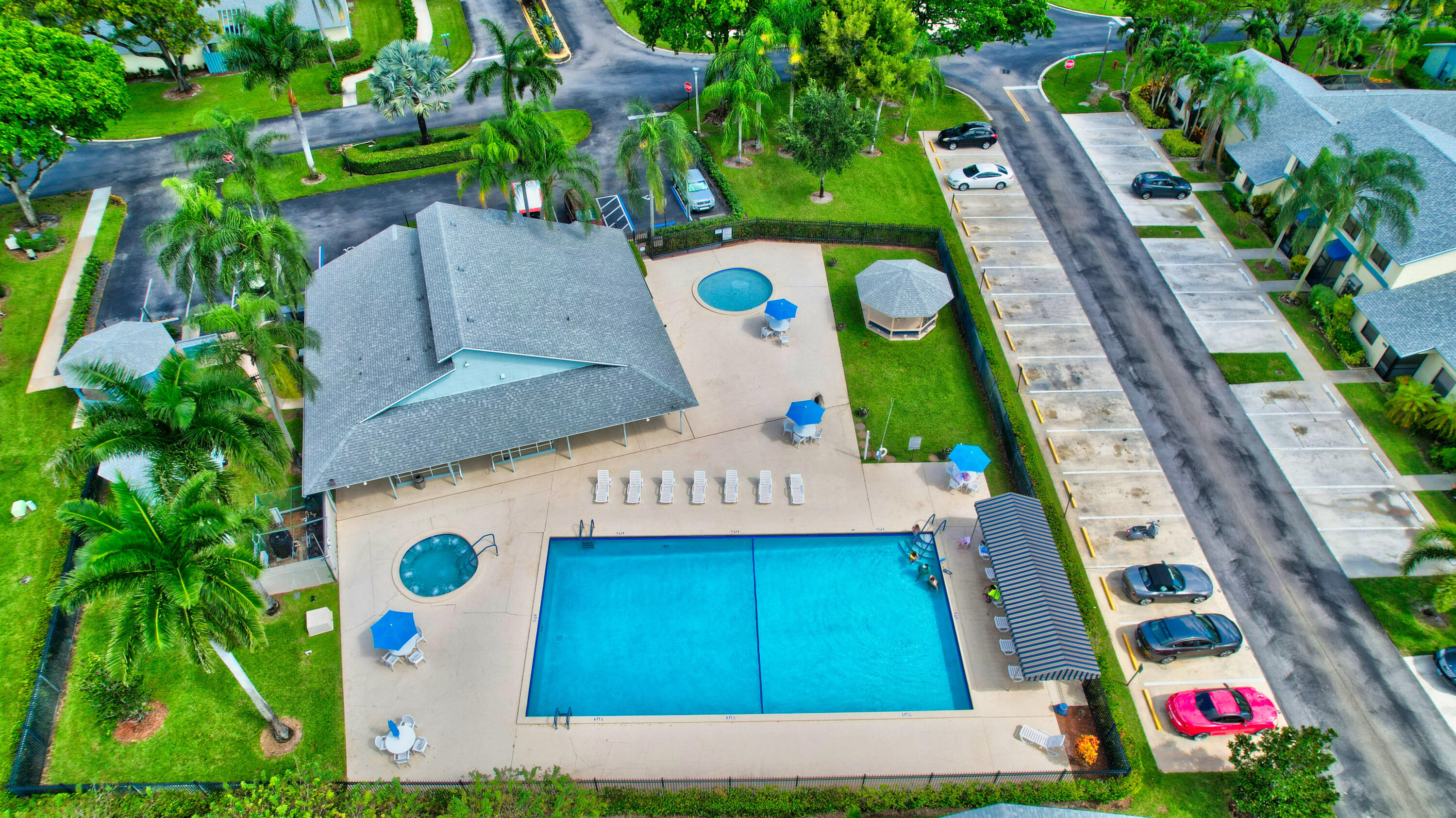 9148 Southwest 21st Court, Unit B Boca Raton, FL 33428 - Photo 11 of 40 10_dji_10001 (134)_5)_6)_7)_8)