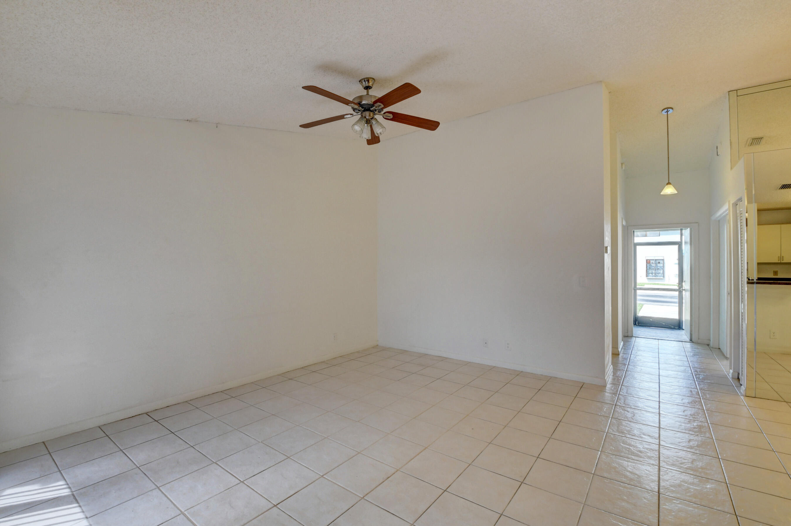9148 Southwest 21st Court, Unit B Boca Raton, FL 33428 - Photo 21 of 40 20_dsc_4514_5_6_7_8