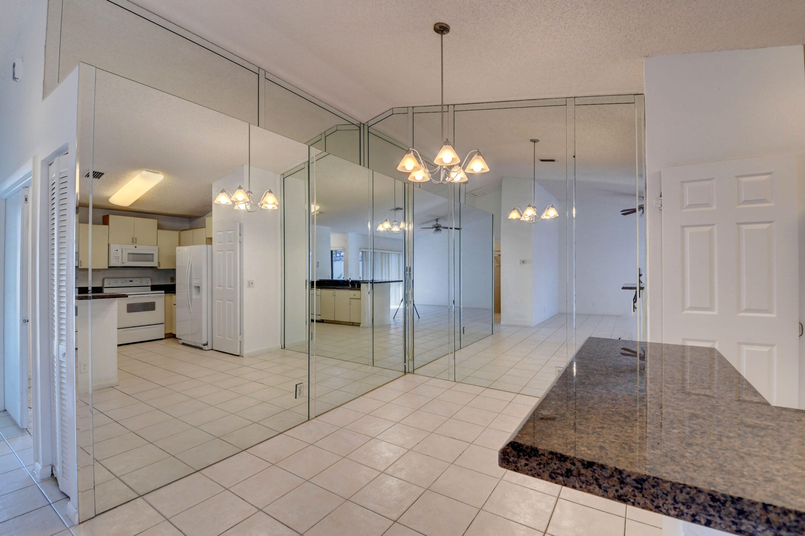 9148 Southwest 21st Court, Unit B Boca Raton, FL 33428 - Photo 24 of 40 23_dsc_4529_30_31_32_33
