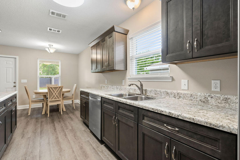 3172 Main Street Crestview, FL 32539 - Photo 14 of 30 Kitchen