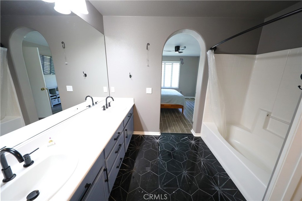 39246 Mango Bay, Unit B Murrieta, CA 92563 - Photo 12 of 15