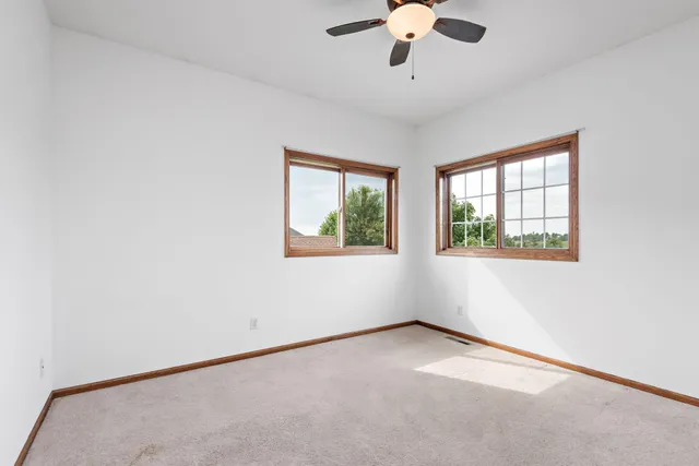 $539,900 | 1986 Laquey Avenue Northeast, St. Michael, MN 55376