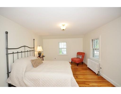 62 Sartell Road Waltham, MA 02451 - Photo 16 of 24 Gallery Image 16