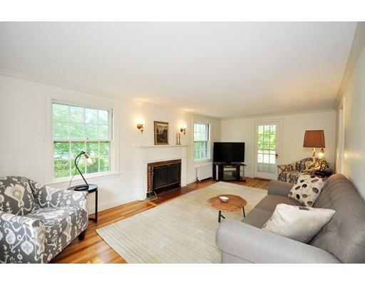 62 Sartell Road Waltham, MA 02451 - Photo 4 of 24 Gallery Image 4