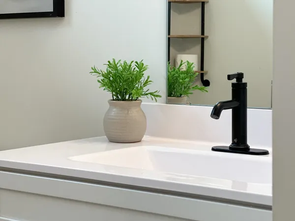 a close view of sink