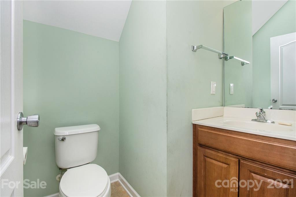 124 Ridge Bluff Road Mooresville, NC 28115 - Photo 9 of 29 Gallery Image 9