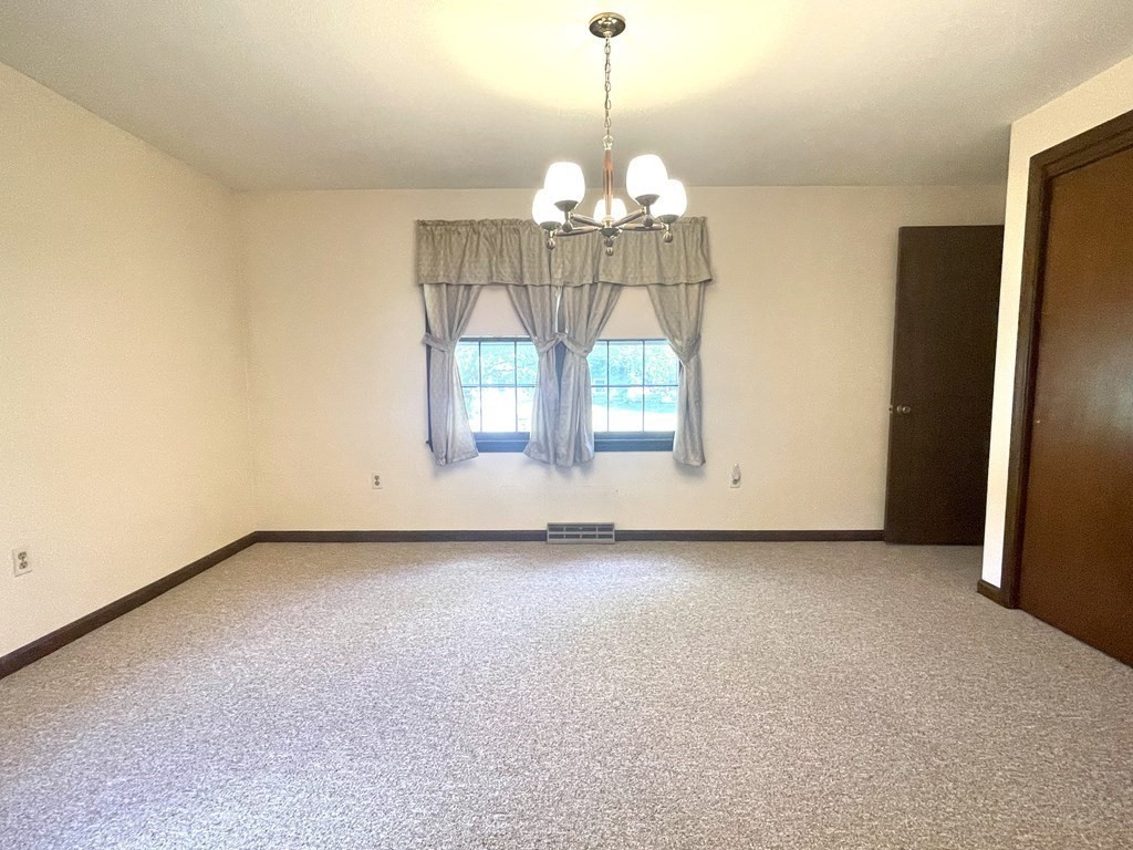 150 Meadowbrook Road Agawam, MA 01001 - Photo 15 of 27 Gallery Image 15