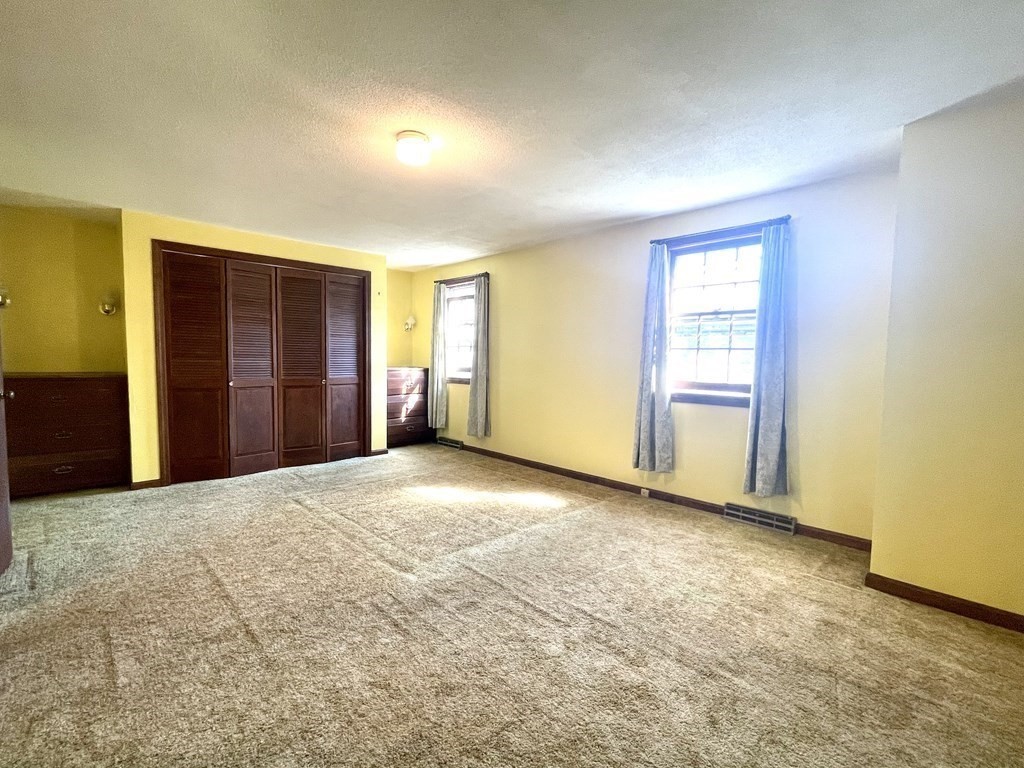 150 Meadowbrook Road Agawam, MA 01001 - Photo 19 of 27 Gallery Image 19