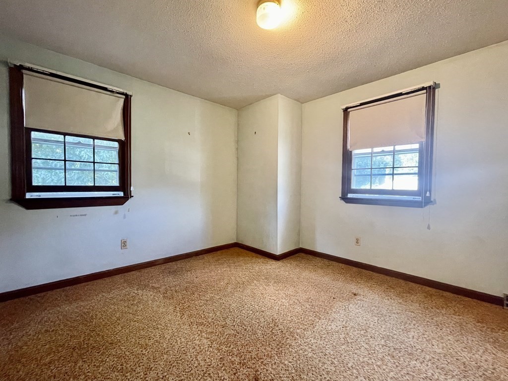 150 Meadowbrook Road Agawam, MA 01001 - Photo 23 of 27 Gallery Image 23