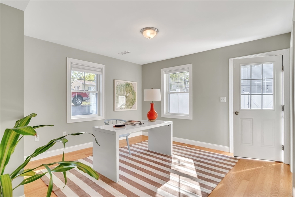 3 Lowell Street, Unit 3 Waltham, MA 02453 - Photo 23 of 26