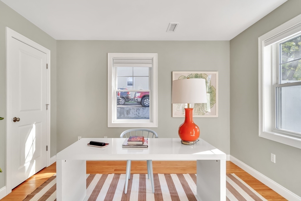 3 Lowell Street, Unit 3 Waltham, MA 02453 - Photo 24 of 26