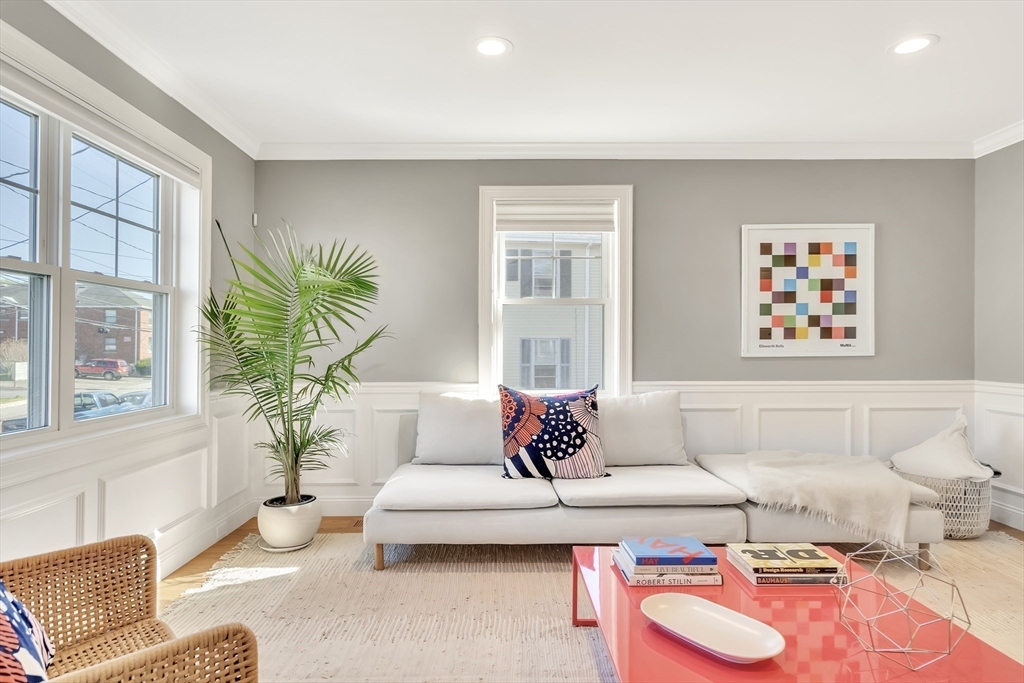 3 Lowell Street, Unit 3 Waltham, MA 02453 - Photo 4 of 26