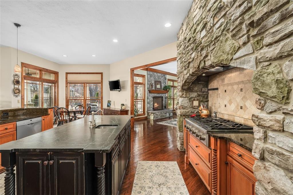 194 Pflug Road New Brighton, PA 15066 - Photo 11 of 50 Gallery Image 11