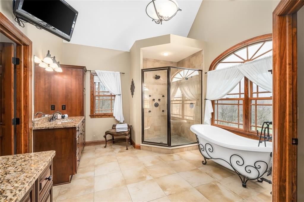 194 Pflug Road New Brighton, PA 15066 - Photo 20 of 50 Gallery Image 20